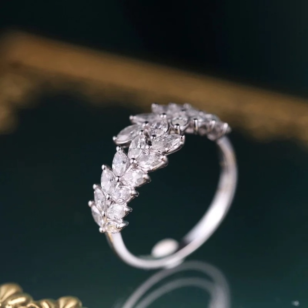 New 925 Silver Beautiful Leafs Diamond Ring - Picture 2 of 6